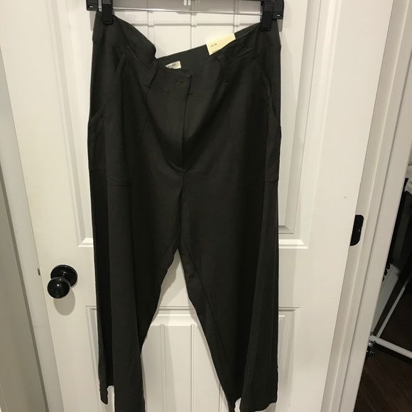 Max Studio Cropped Wide Leg Pants - Picture 1 of 5